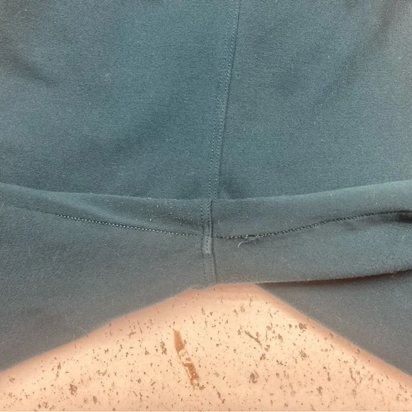 Bombshell Sportswear Sexy Back leggings - Picture 7 of 8